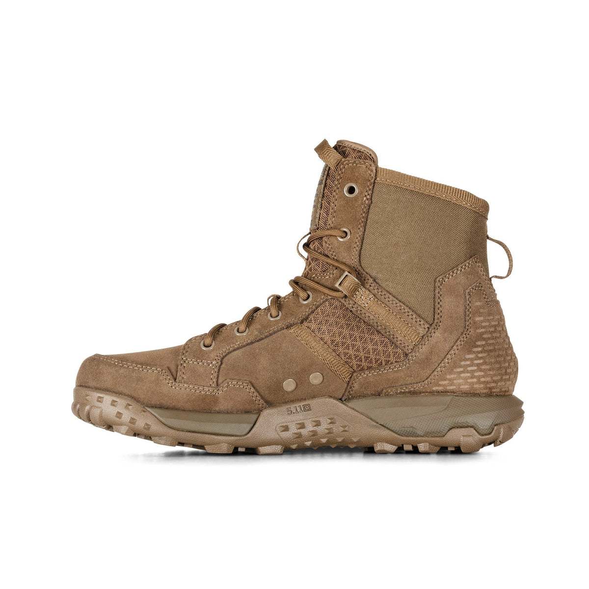 5.11 A/T 6 Non-Zip Boot i Dark Coyote – taktisk känga