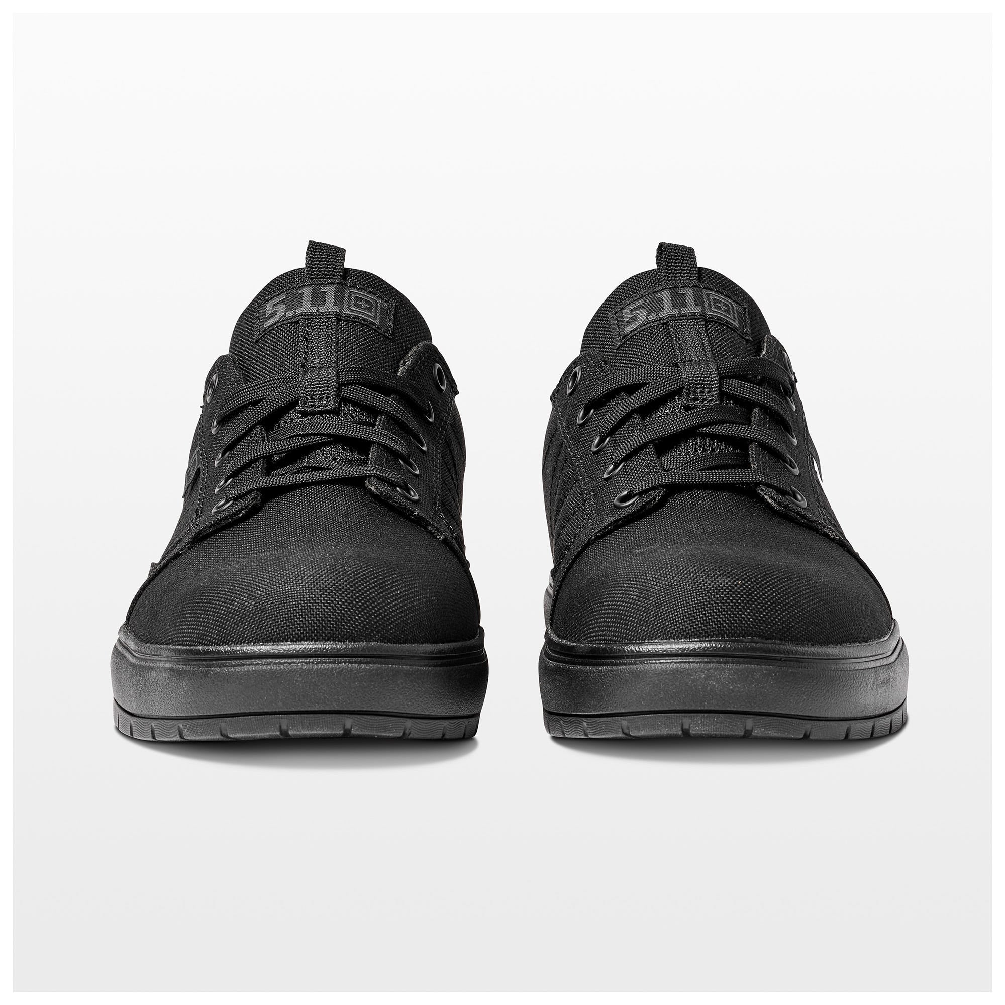 5.11 Foley Low CST låg sko i Triple Black