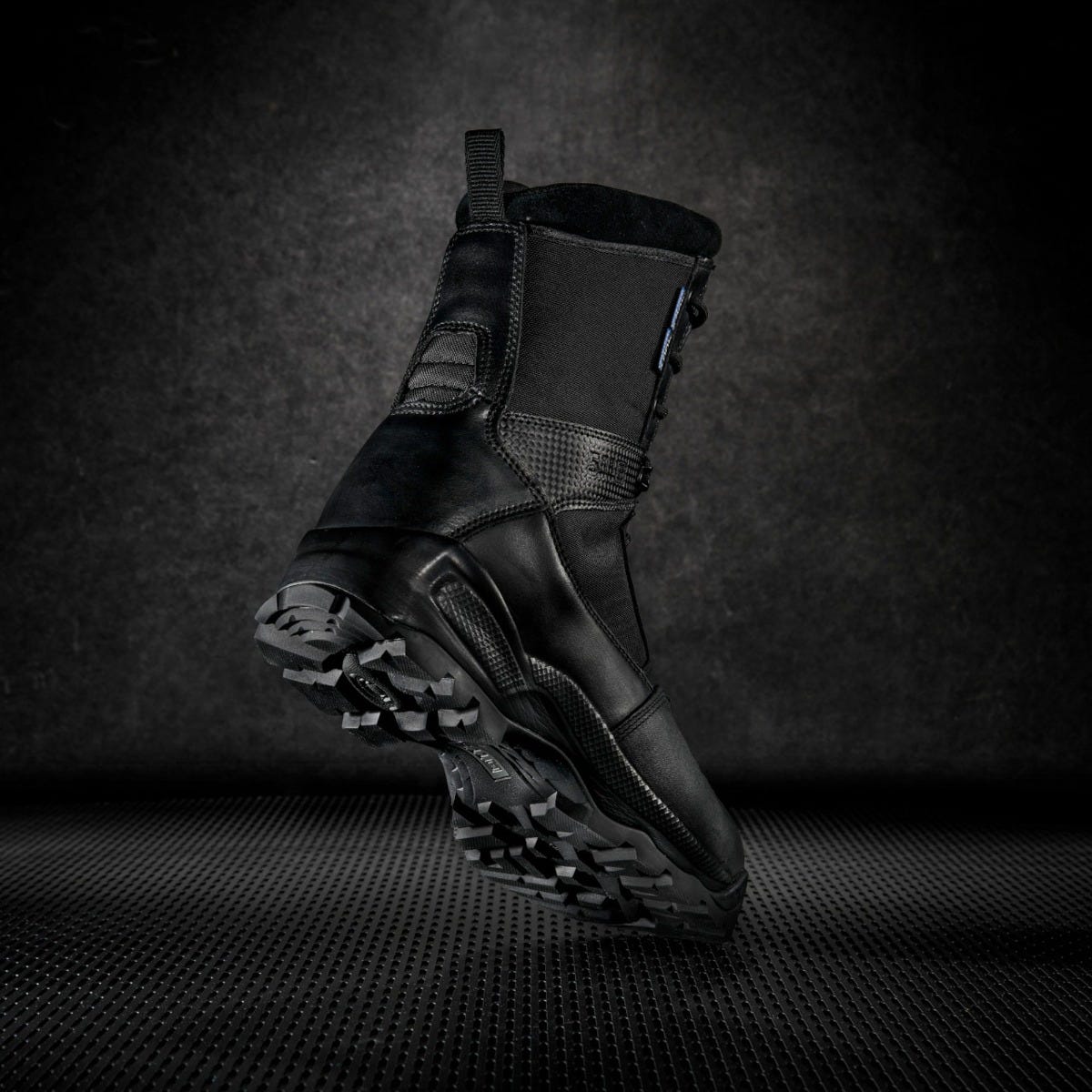 5.11 Tactical A.T.A.C. 2.0 8" isolerad känga i Black