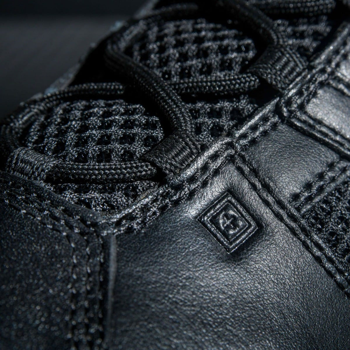 5.11 Tactical Taclite 2.0 6-tums känga i Black med läder- och meshovandel