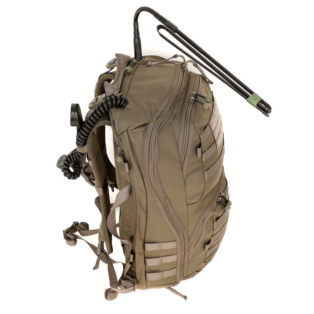 Snigel - 30-40L Combat backpack 1.0 - Black