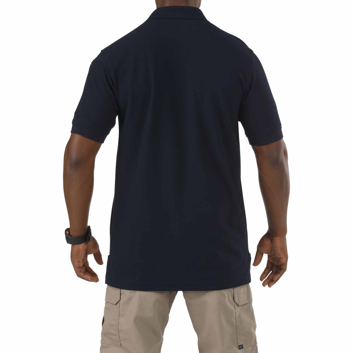 5.11 Utility Short Sleeve Polo i Dark Navy med kort ärm och pennfickor på ärmen.
