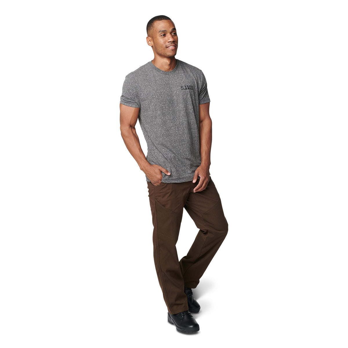 5.11 Triblend Legacy Short Sleeve Tee i Charcoal Heather, T-shirt med rund hals och kort ärm