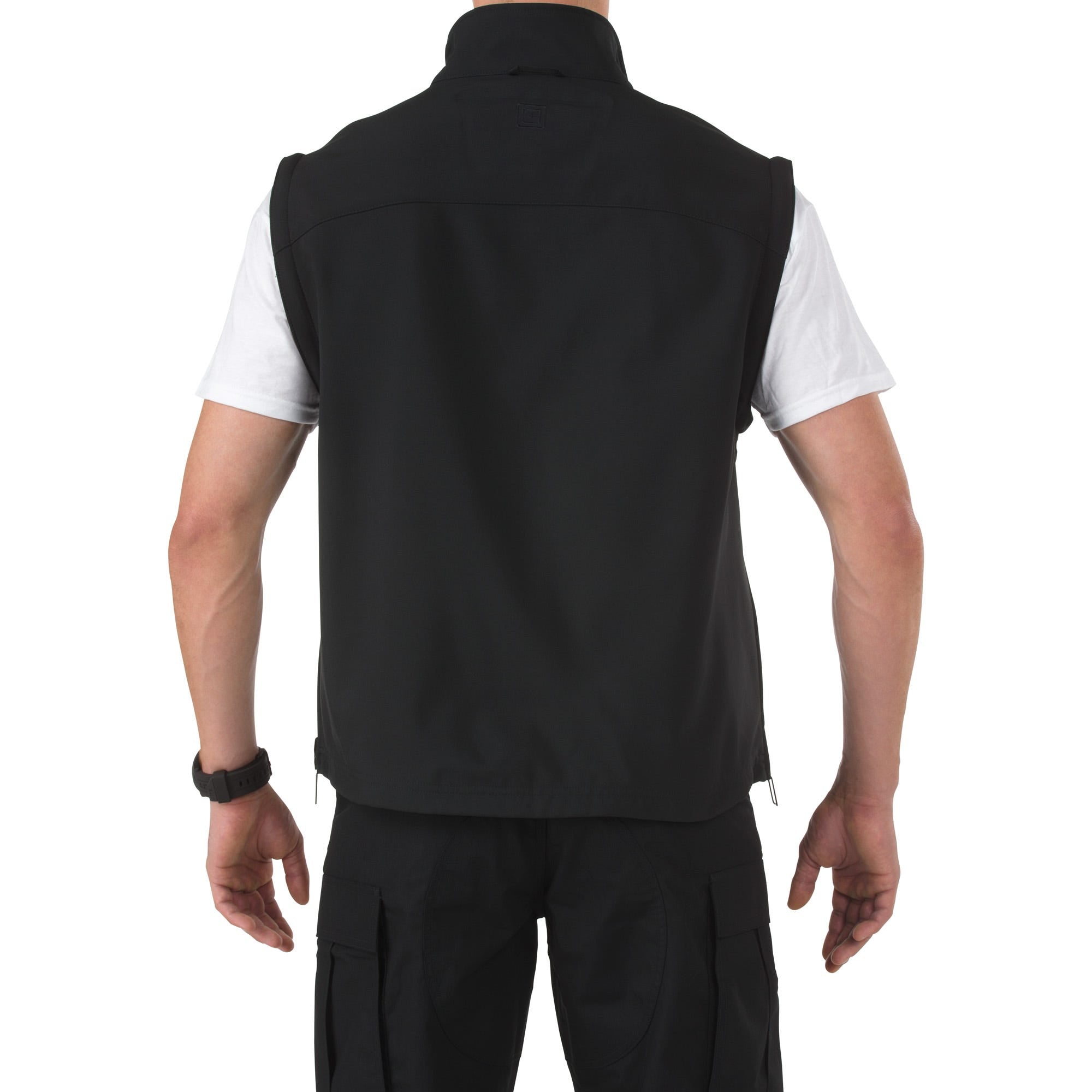 5.11 Valiant Softshell Jacket tjänstejacka i Black