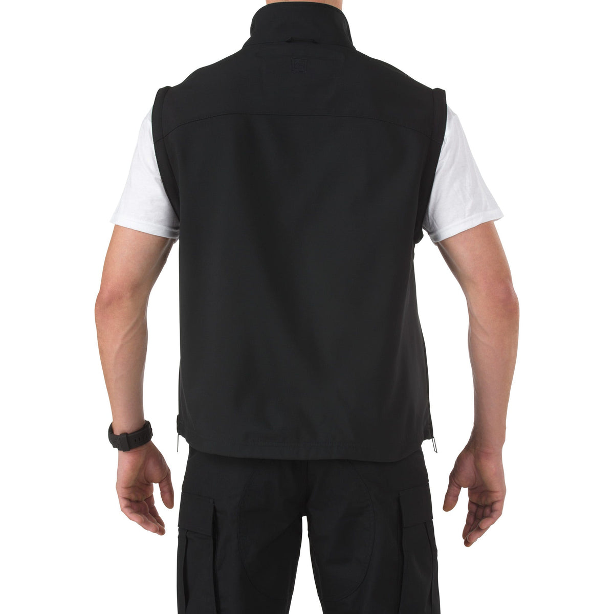 5.11 Valiant Softshell Jacket tjänstejacka i Black