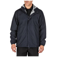 5.11 Duty Rain Shell regnjacka i Dark Navy sedd framifrån