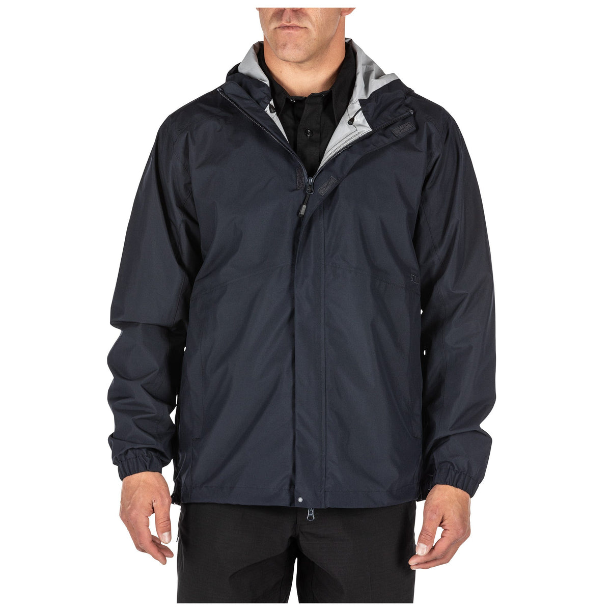 5.11 Duty Rain Shell regnjacka i Dark Navy sedd framifrån