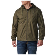 5.11 Radar Packable Jacket i Ranger Green, packbar jacka med huva