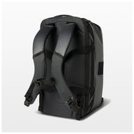 5.11 AllHaula Duffel 45L i Volcanic, med bred öppning och stuvbara axelremmar.