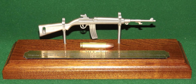 Miniature tin rifle