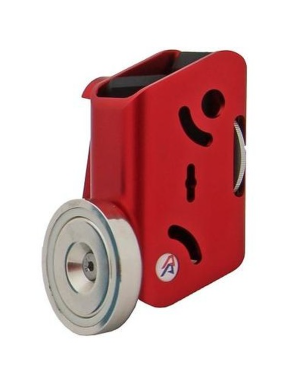 DAA - Race Master Pouch and Magnet