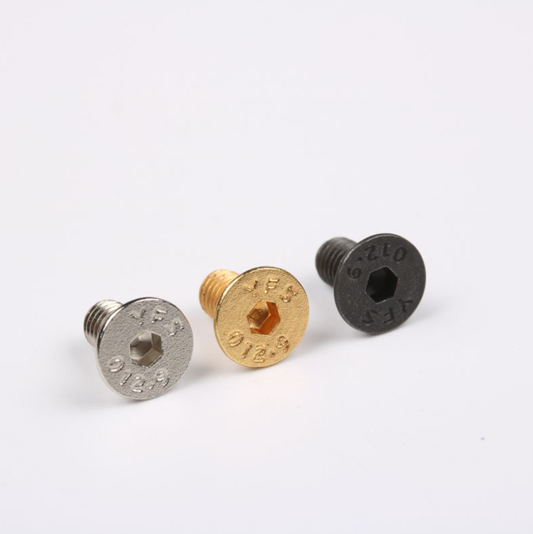 Hexagonal 2 package screws