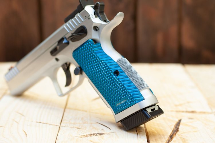 Armanov - SpidErgo Pistol Grips for Tanfoglio