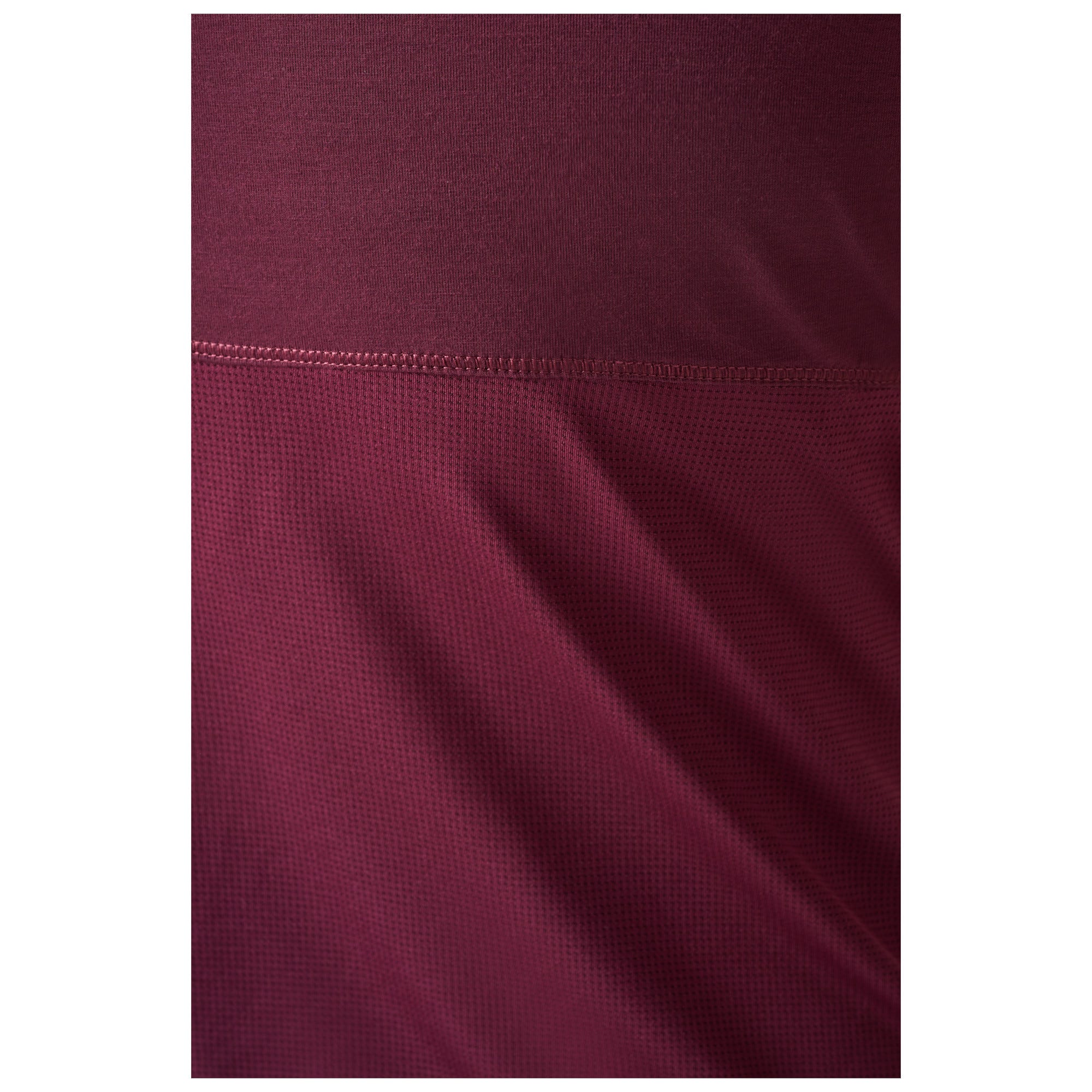 5.11 PT-R Women's Interval Short Sleeve Tee i Fig, kortärmad träningströja för dam med meshpanel och reflexdetaljer