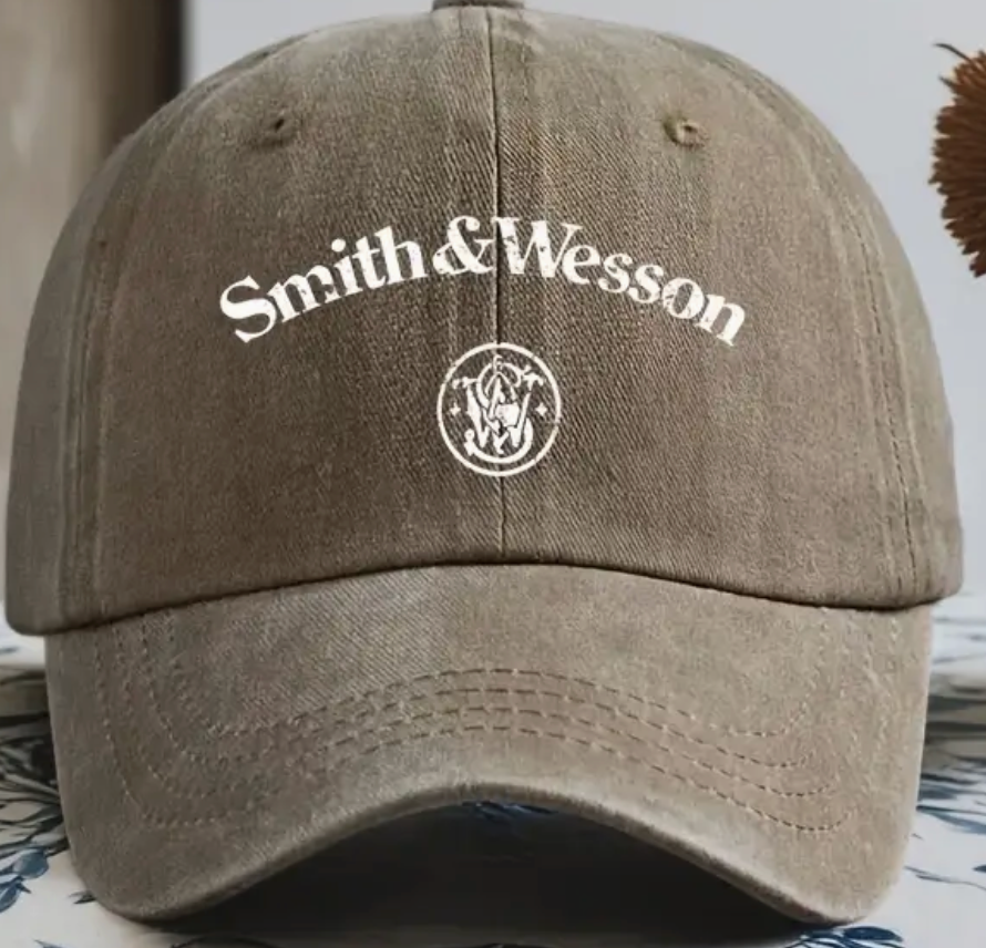 Smith & Wesson - Cap - Khaki - White text - Liten logga