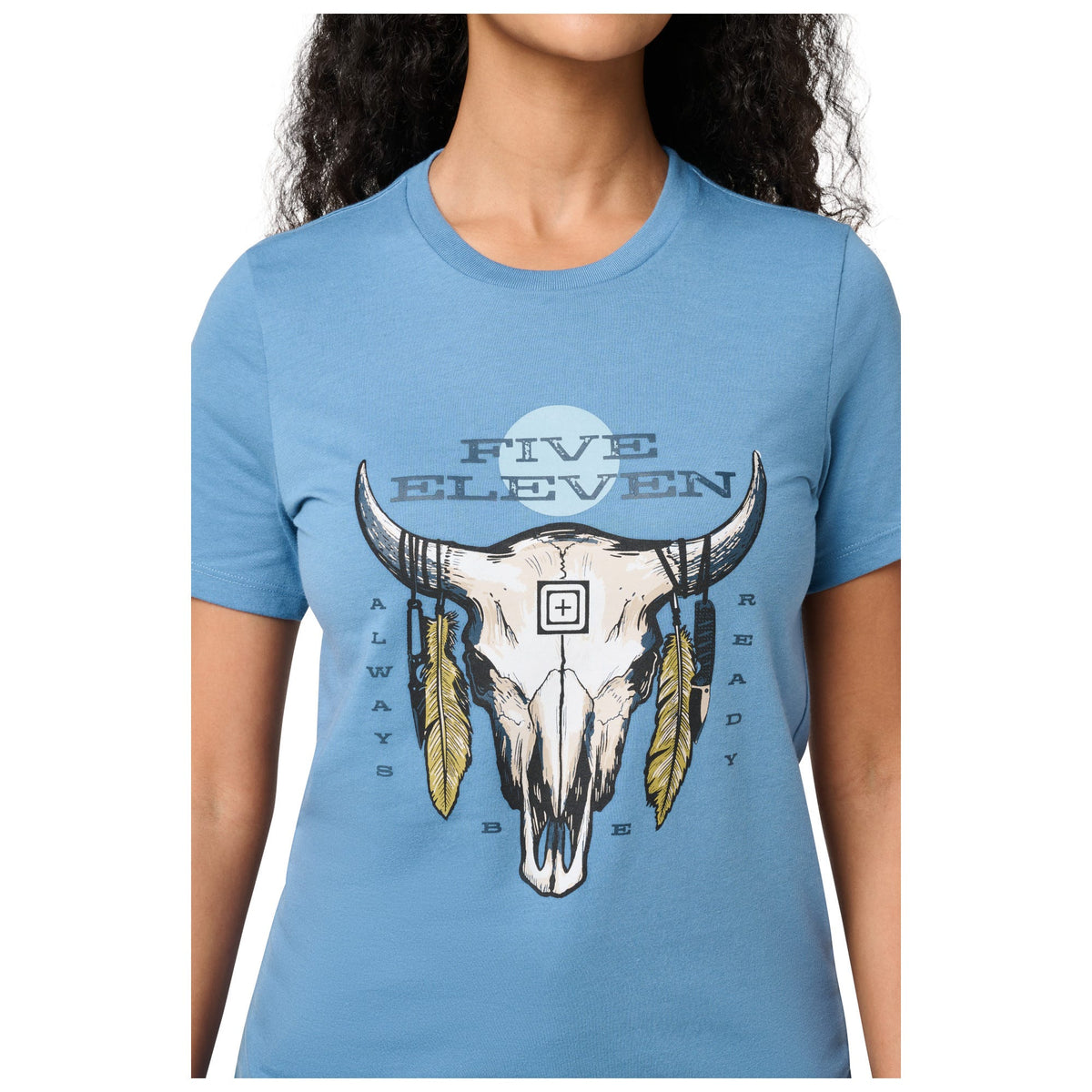 5.11 Women's Cattle Skull S/S Tee i Diplomat, kortärmad dam-T-shirt med cattle skull-motiv