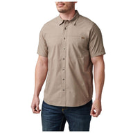 5.11 Wyatt Short Sleeve Shirt, kortärmad skjorta i Stone
