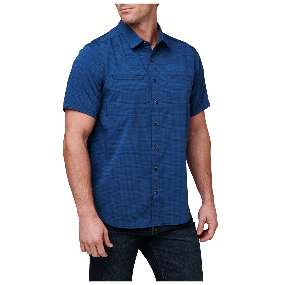 5.11 Tactical Ellis Short Sleeve Shirt Pacific Navy, kortärmad skjorta framifrån på neutral bakgrund