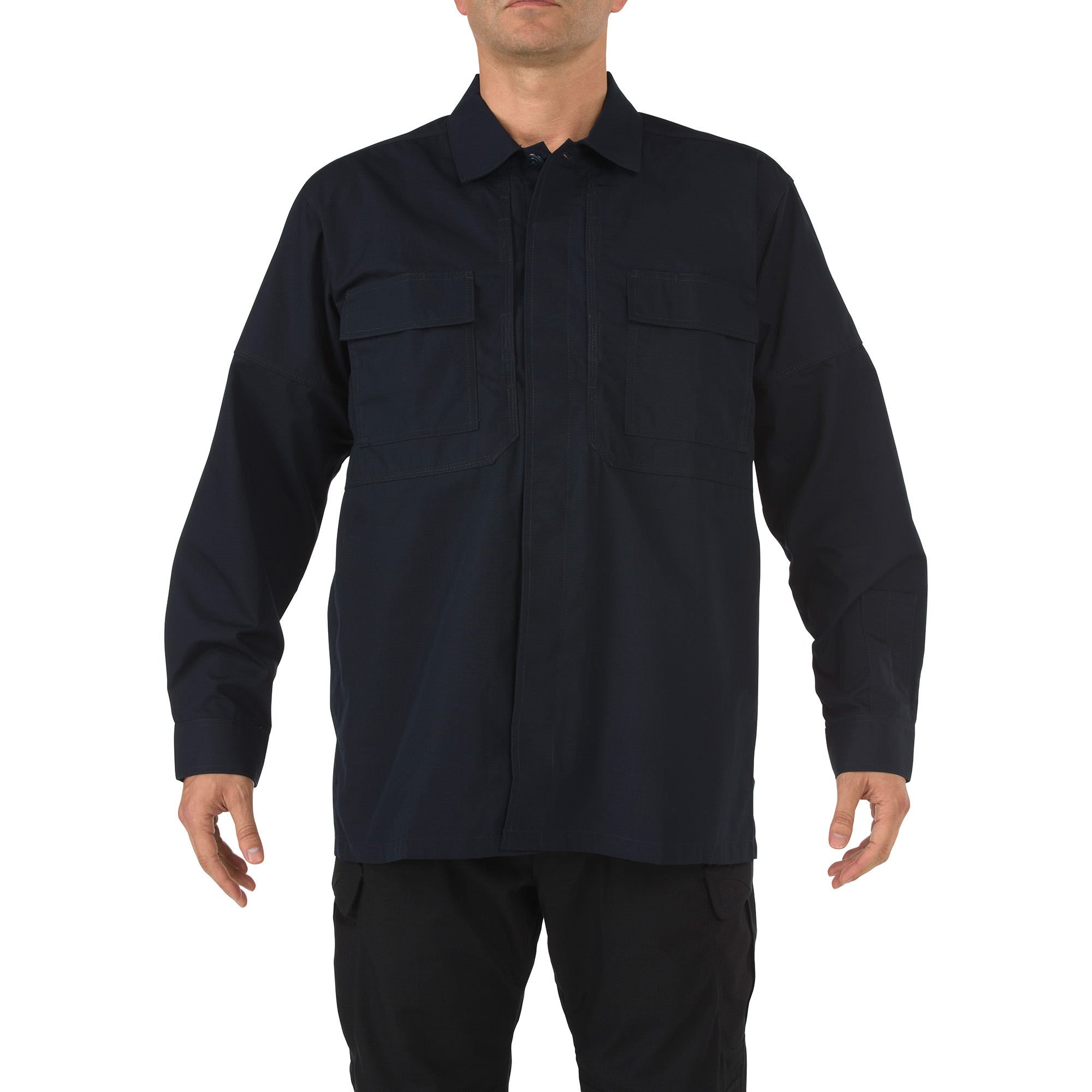 5.11 TDU Long Sleeve Shirt, långärmad taktisk skjorta i Dark Navy med fickor och förstärkta armbågar.