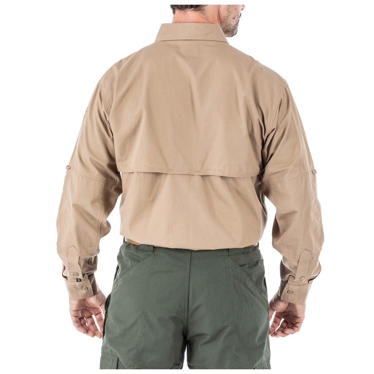5.11 The Original Long Sleeve Shirt i Coyote, långärmad skjorta med fickor och justerbara manschetter