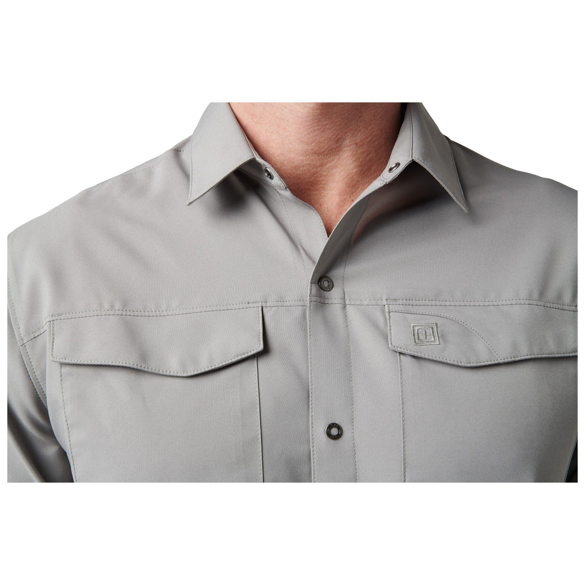 5.11 Tactical Freedom Flex Long Sleeve Shirt i Tank Green, långärmad skjorta med utility-fickor