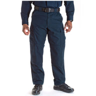 5.11 Men's Relaxed Fit TDU Cargo Pant cargobyxor i Dark Navy med cargofickor och förstärkta knän