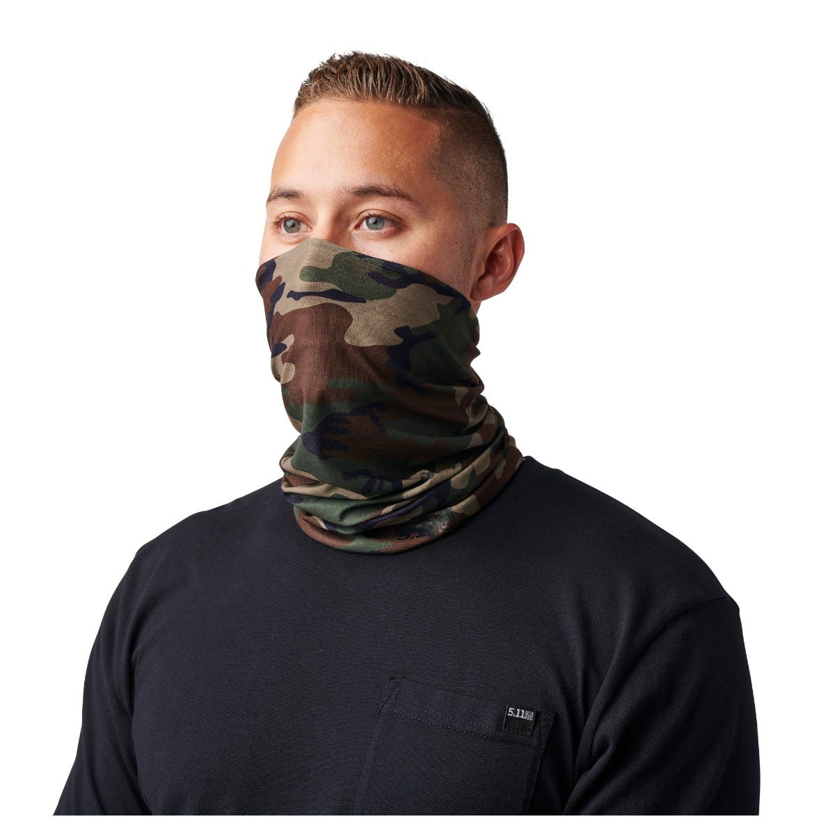 5.11 Halo Neck Gaiter halsvärmare i Woodland Camo