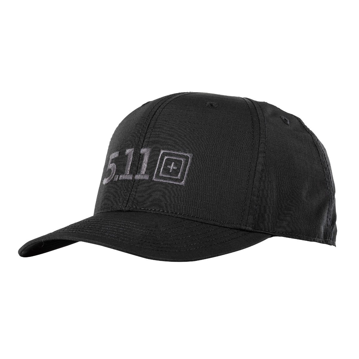 5.11 Tactical Logo Cap i Black med böjd skärm och broderad logotyp