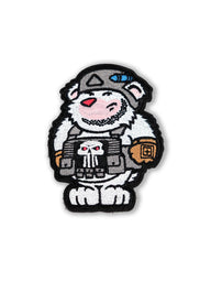 5.11 Gear Bear Patch i Tan, broderad patch med björn i rustning.