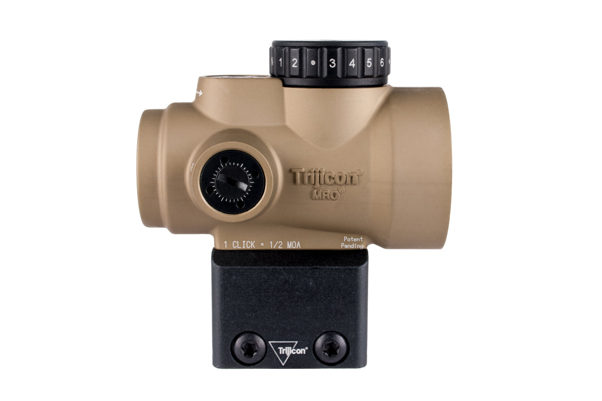 Trijicon MRO SD 1x25 rödpunktsikte i Coyote Brown med 2,0 MOA röd punkt och Lower 1/3 co-witness-montage – bild 5