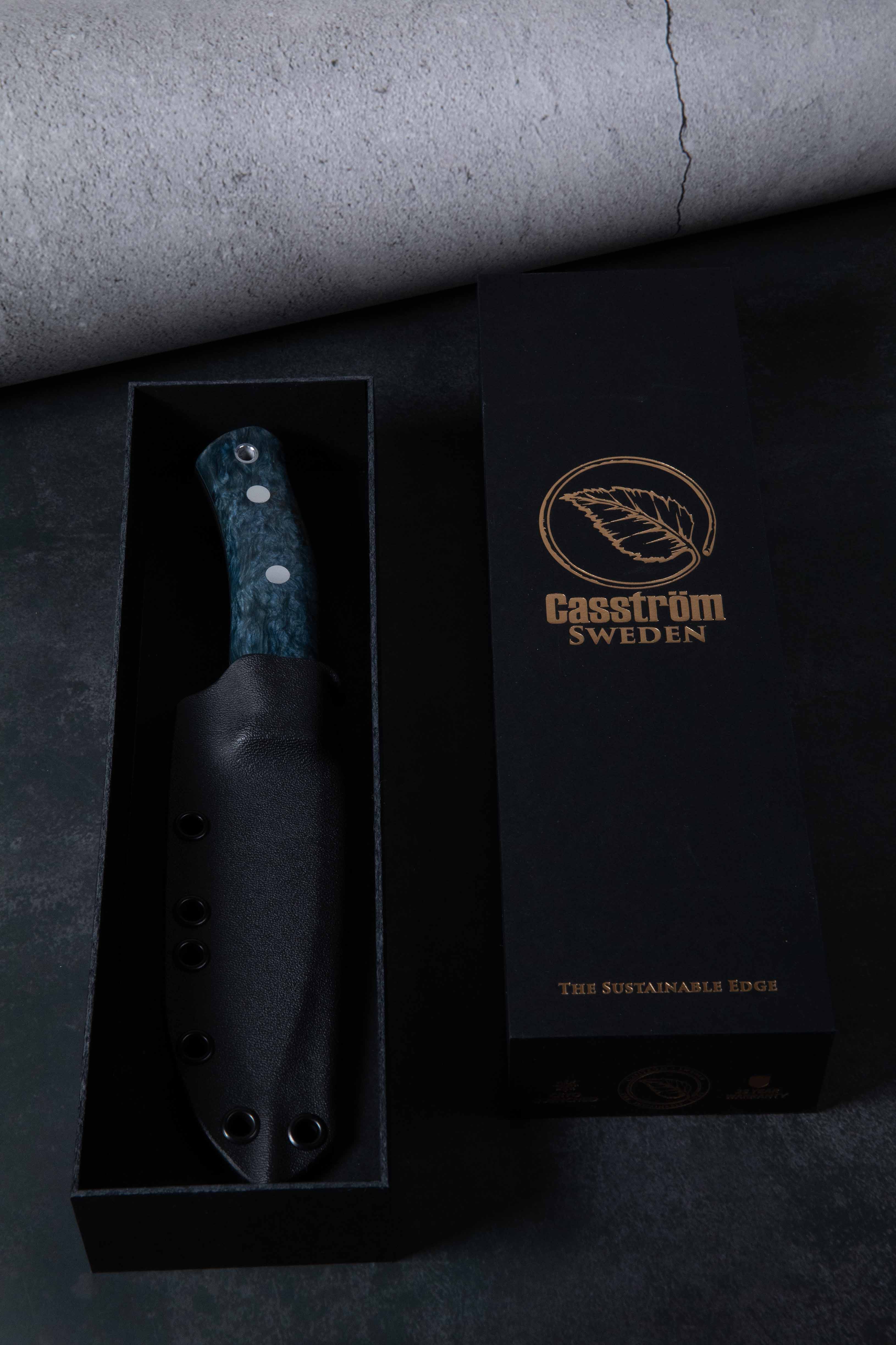 Casström No.10 SFK kniv Stabiliserad blå masurbjörk & rostfritt stål, slida i Kydex – bild 4