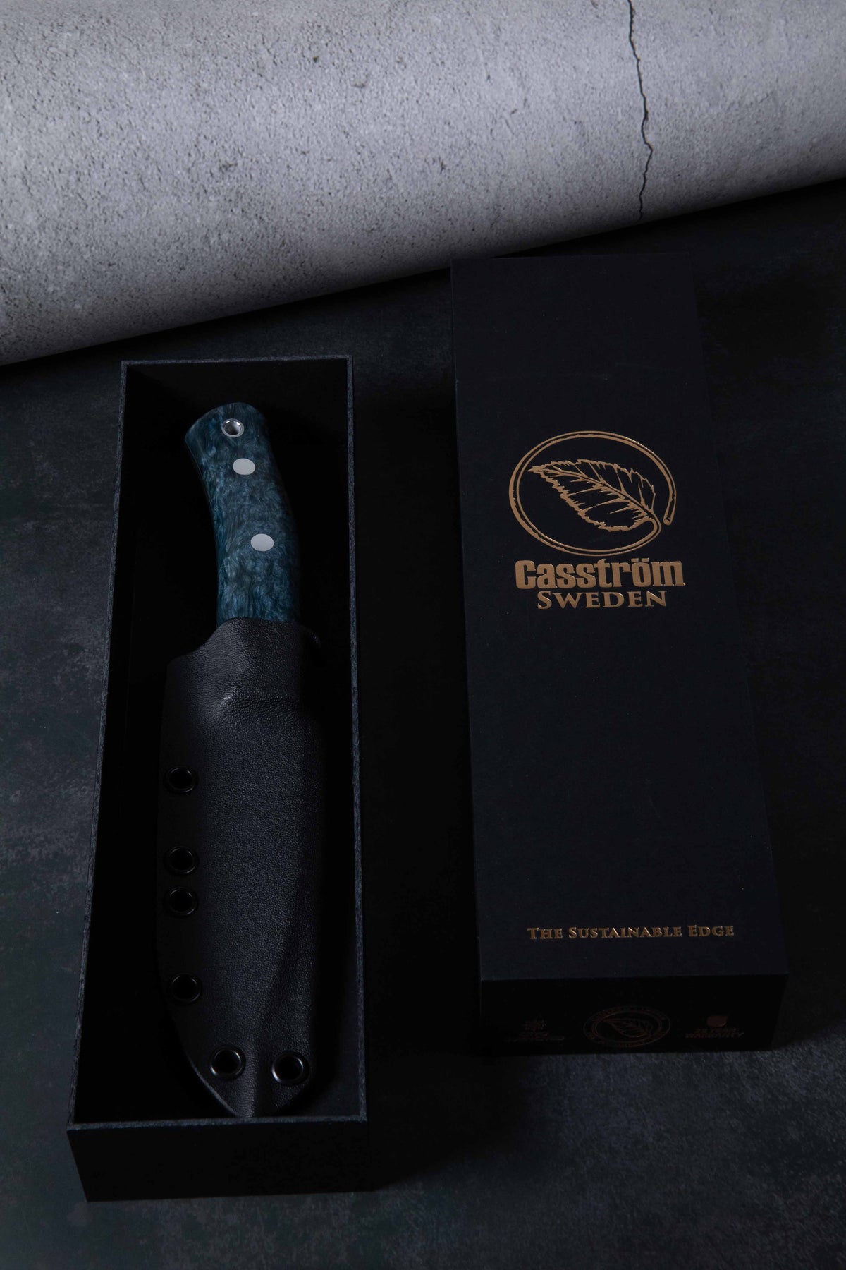 Casström No.10 SFK kniv Stabiliserad blå masurbjörk & rostfritt stål, slida i Kydex – bild 4