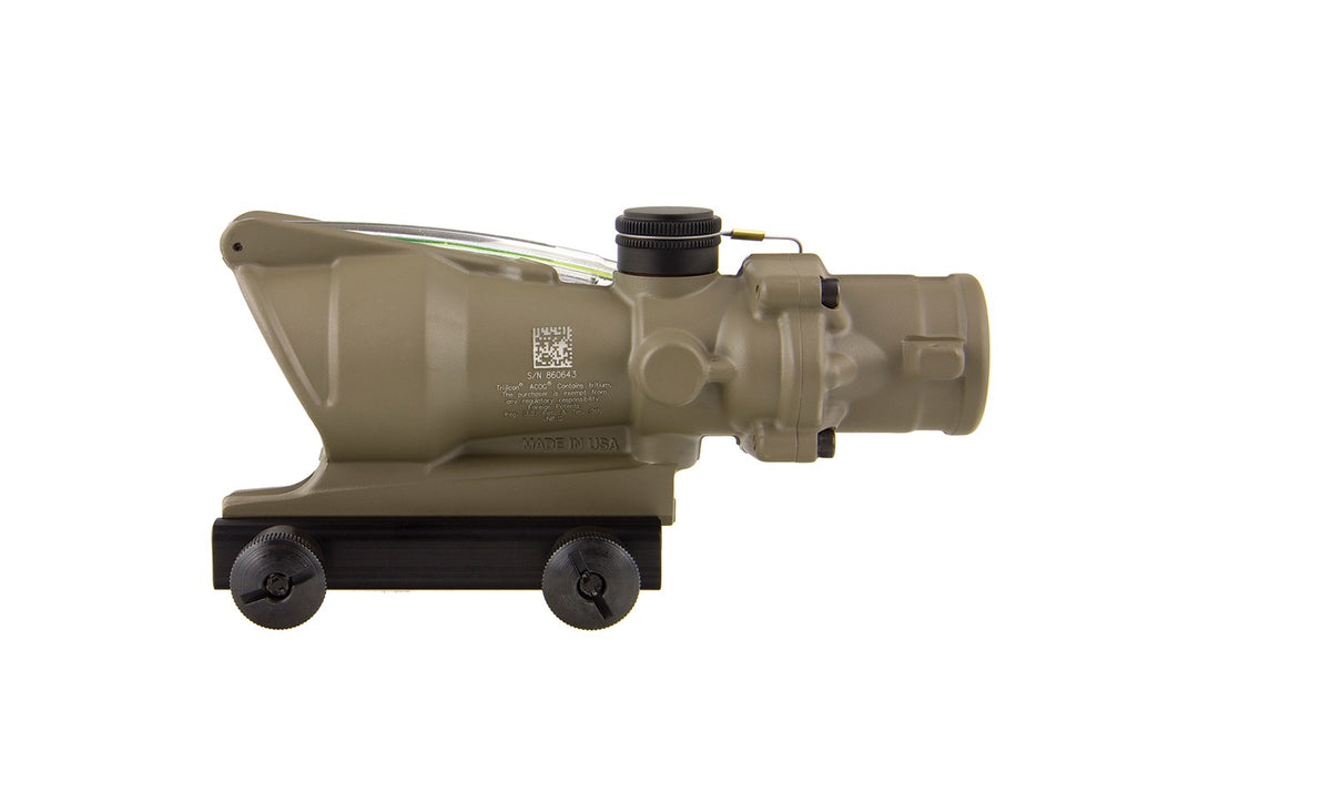 Trijicon ACOG TA31 4x32 med grönt hårkors, FDE-finish och TA51-montage – bild 2