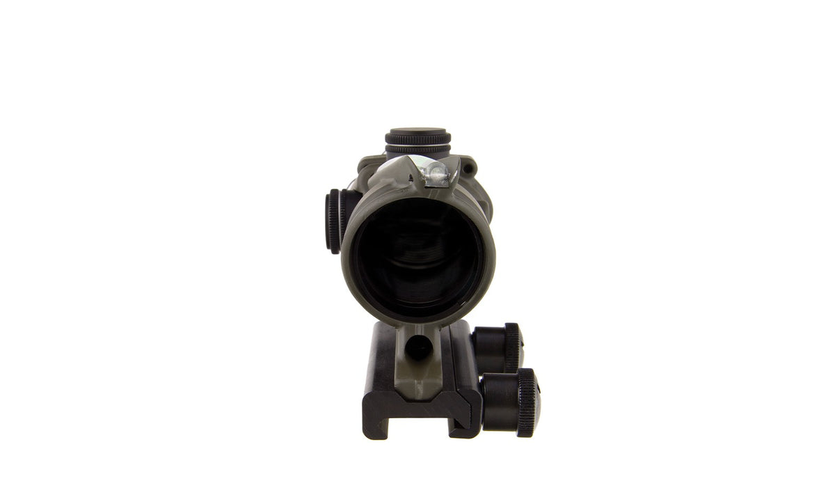 Trijicon ACOG TA31 4x32 med grönt Horseshoe/Dot-riktmedel och TA51-montage – bild 8
