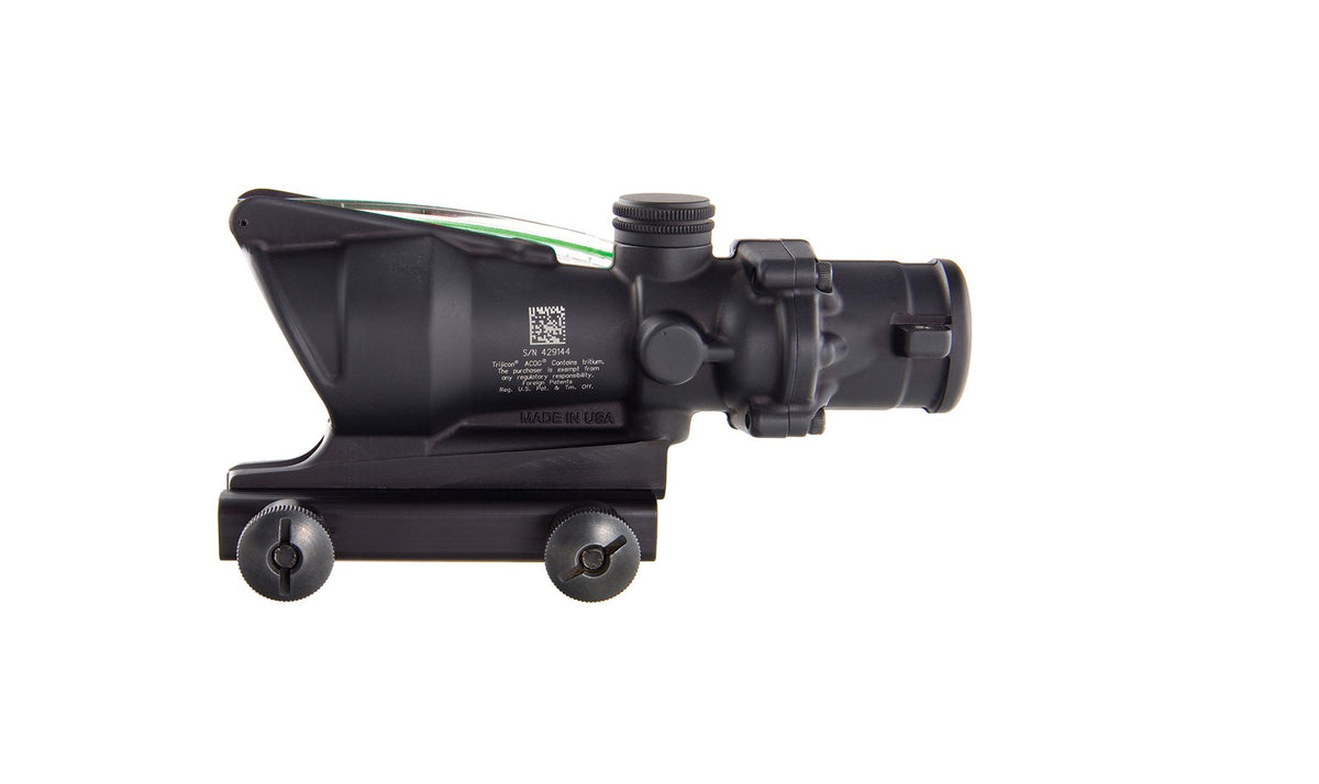 Trijicon ACOG TA31 4x32 med grönt Horseshoe/Dot-riktmedel och TA51-montage – bild 2