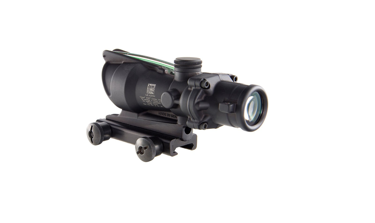 Trijicon ACOG TA31 4x32 med grönt Horseshoe/Dot-riktmedel och TA51-montage – bild 3