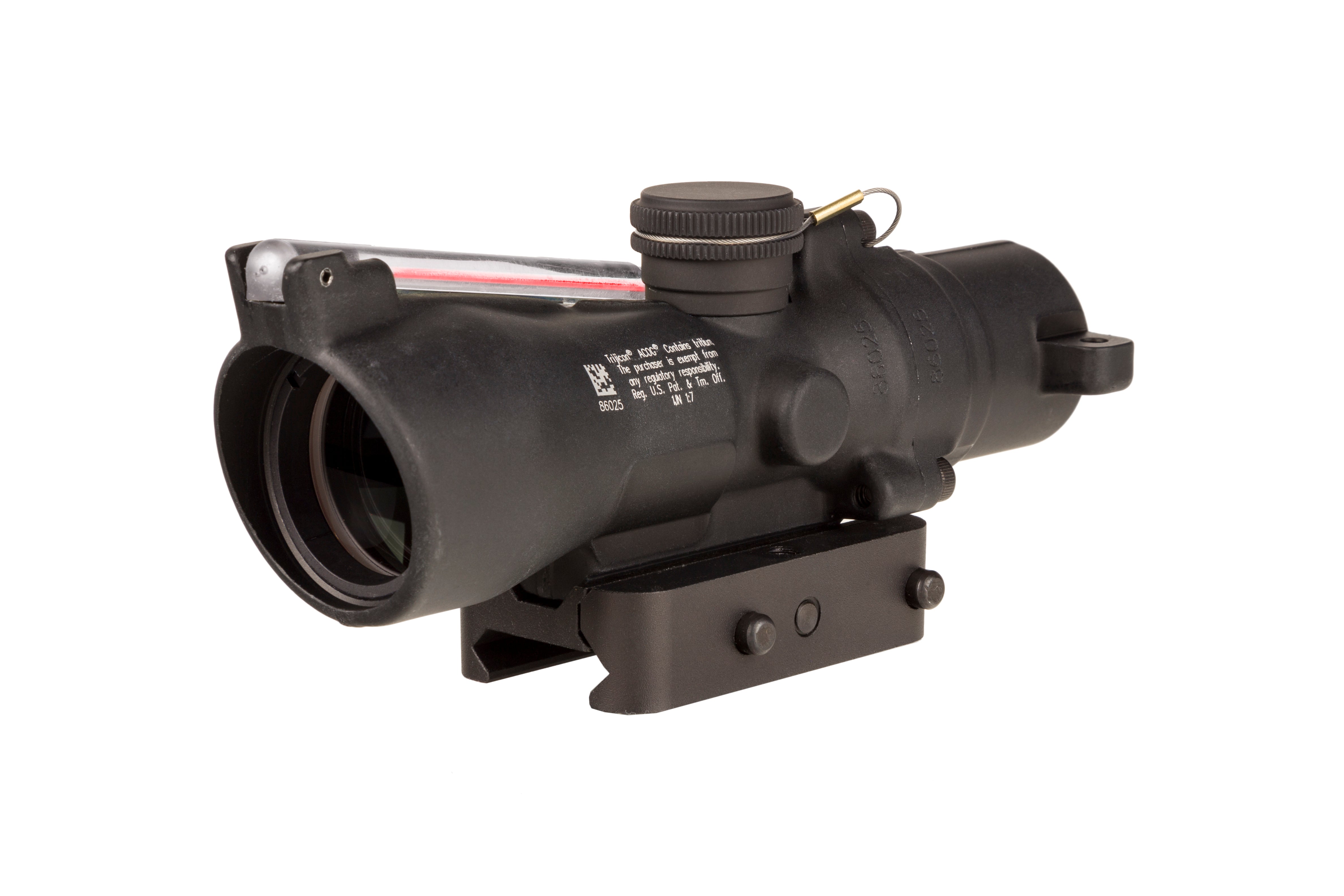 Trijicon ACOG TA50 3x24 mm med rött korsriktmedel och Q-LOC-fäste