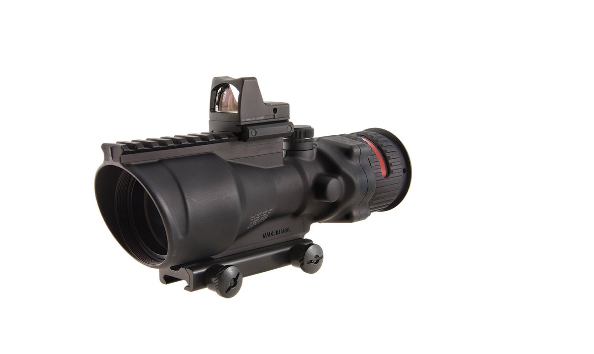 Trijicon ACOG 6x48 med röd .308-chevron och RMR Type 2 med 6,5 MOA röd punkt