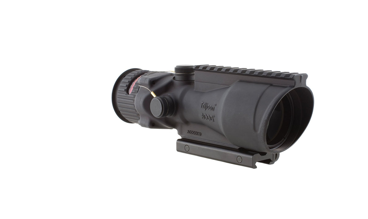 Trijicon ACOG 6x48 med röd chevron och TA75-montage – bild 7